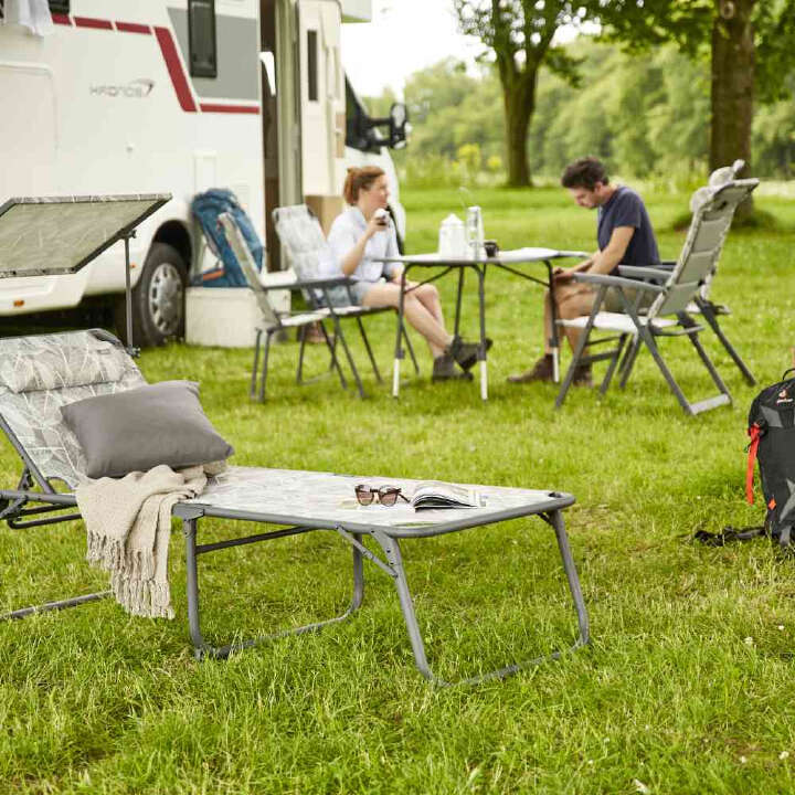 SIENA GARDEN Campingliege RPET